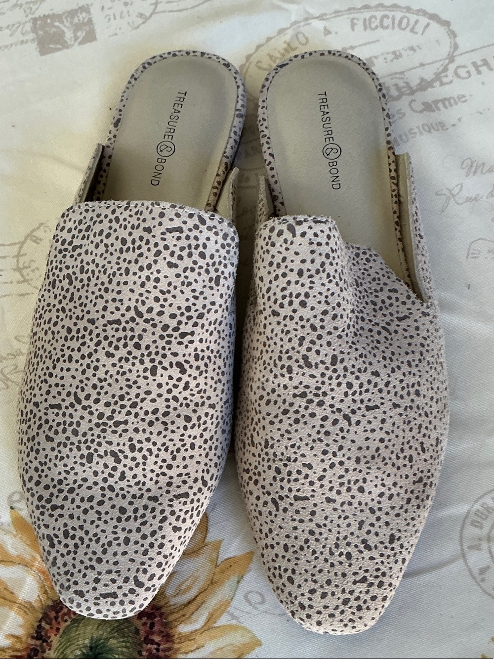 Treasure & Bond Leather Beige Speckled Slide Mules Size 8.5